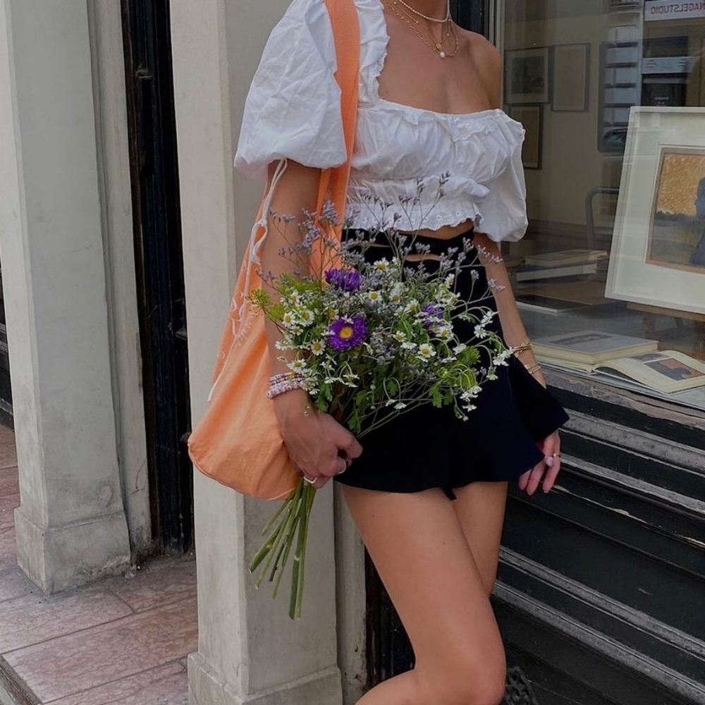 Puff sleeve top